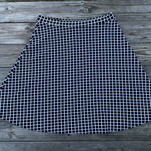 Faith and Joy Women Skirt White and White A line Skirt Size 3X - Picture 11 of 13